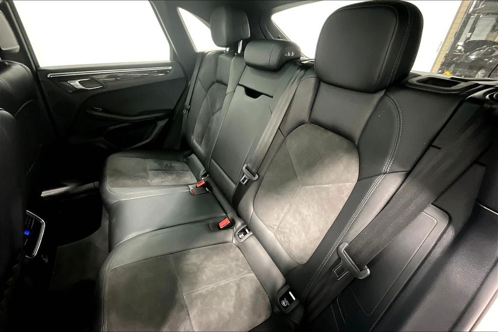 2019 Porsche Macan Base