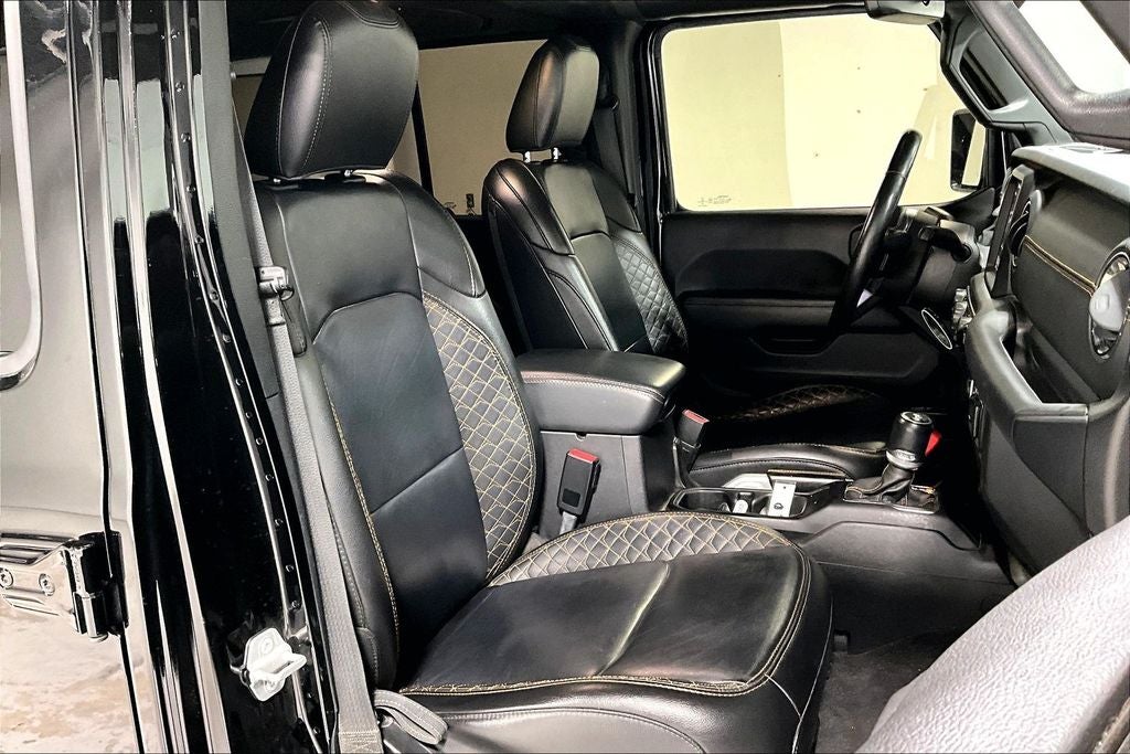 2020 Jeep Wrangler Unlimited Sahara High Altitude