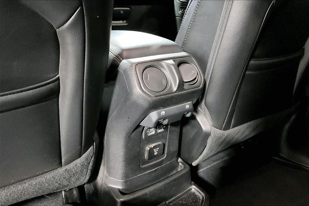 2020 Jeep Wrangler Unlimited Sahara High Altitude