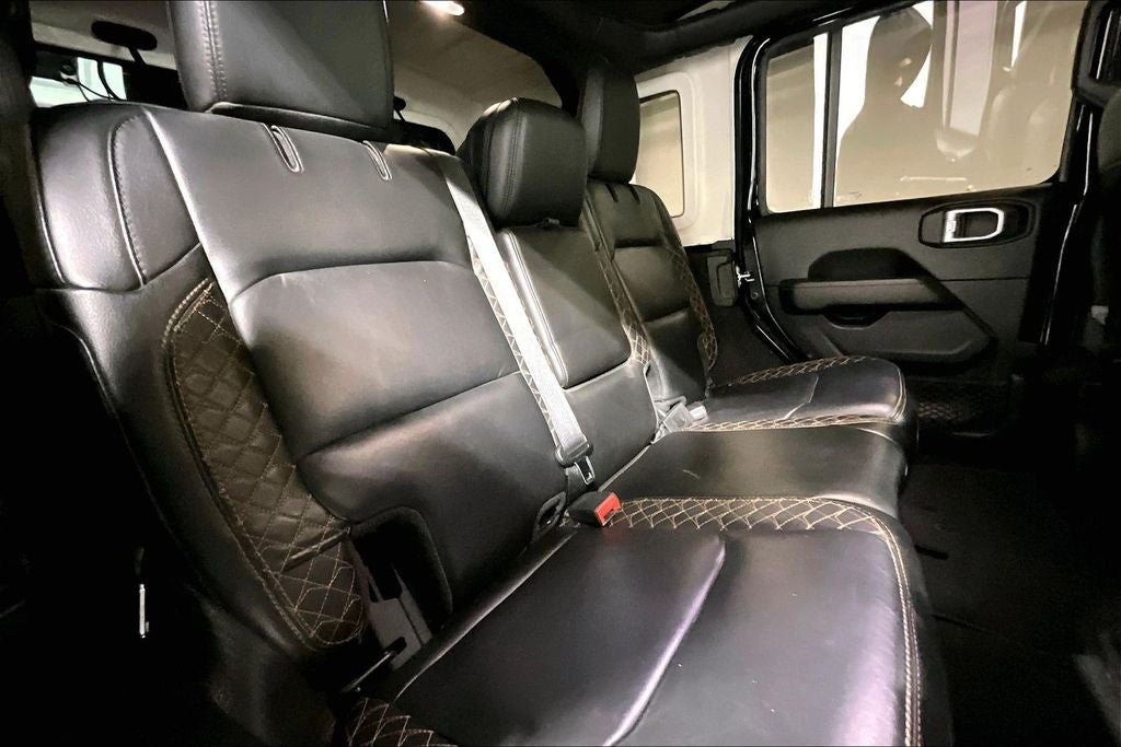 2020 Jeep Wrangler Unlimited Sahara High Altitude