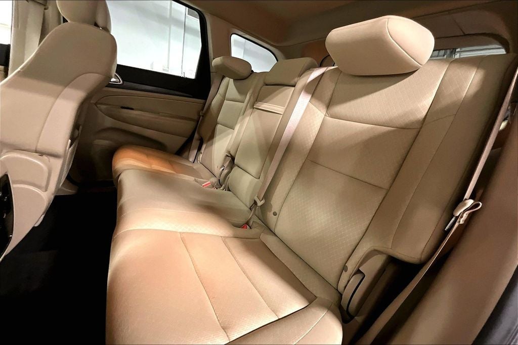 2019 Jeep Grand Cherokee Laredo E