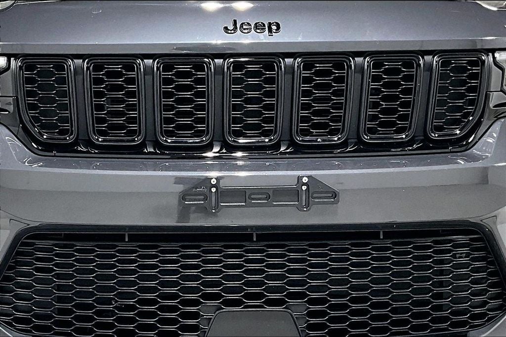 2022 Jeep Grand Cherokee Altitude