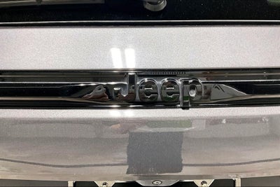 2022 Jeep Grand Cherokee Altitude