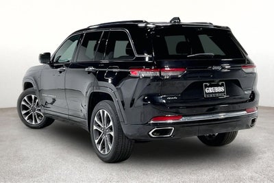 2022 Jeep Grand Cherokee Overland