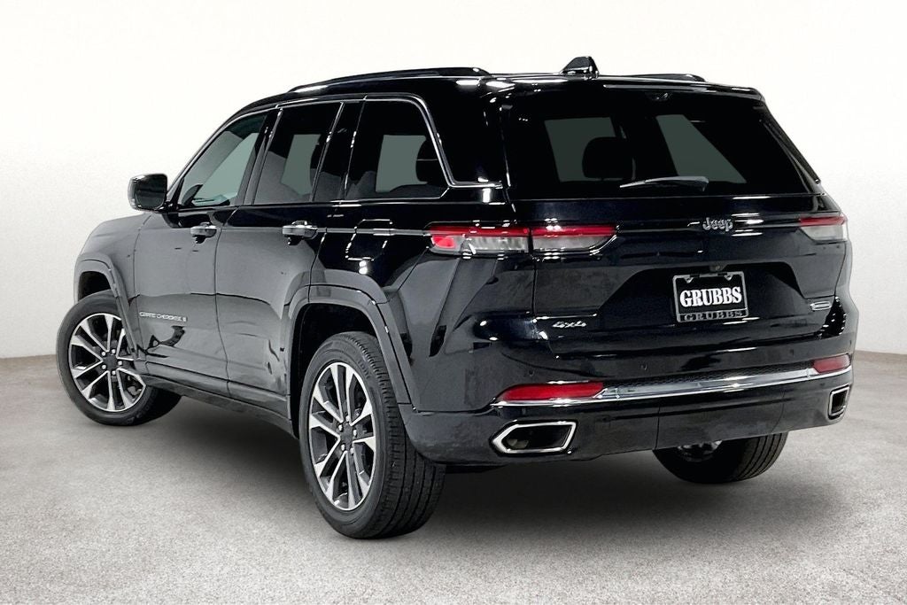 2022 Jeep Grand Cherokee Overland