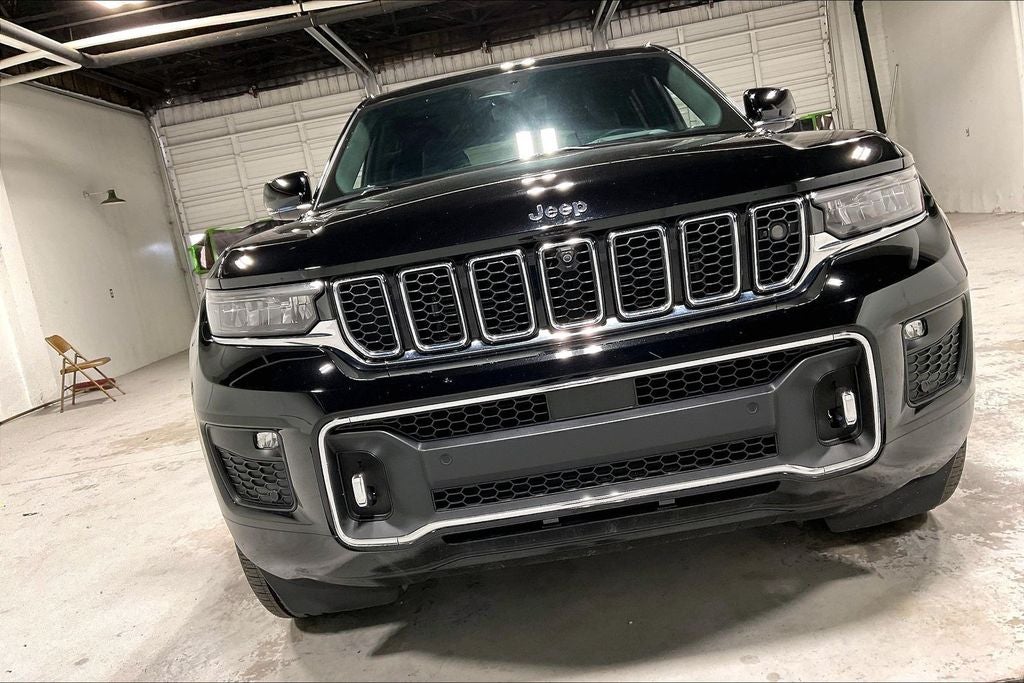 2022 Jeep Grand Cherokee Overland