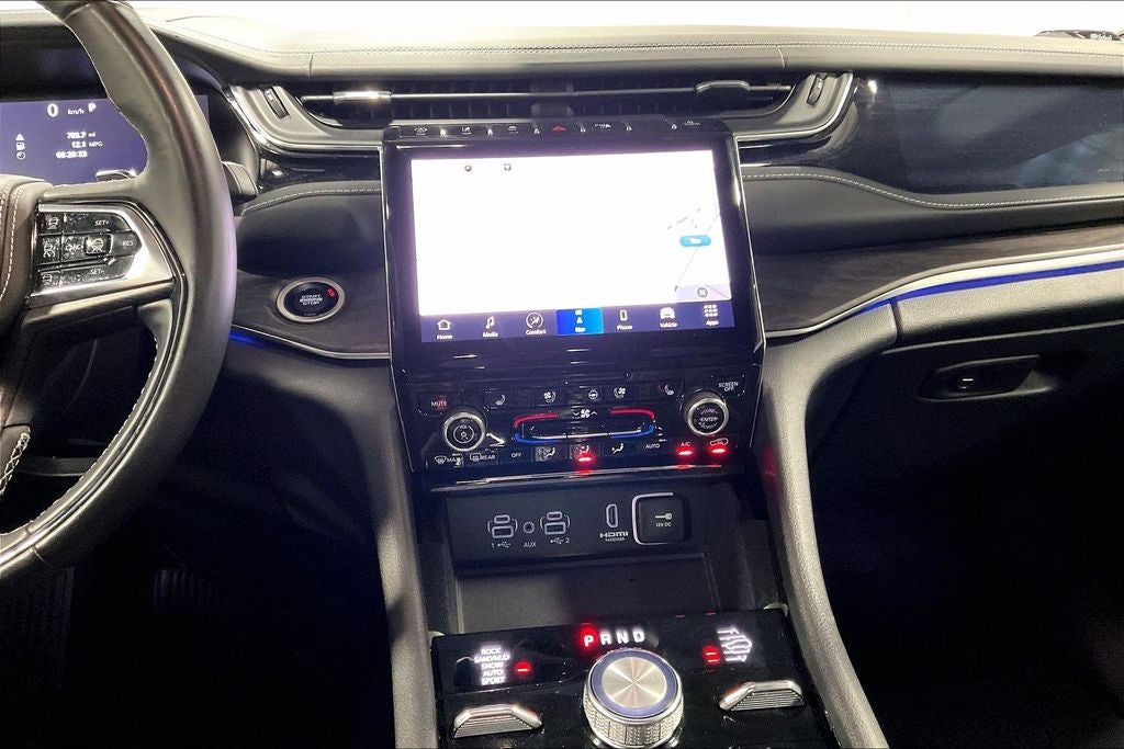 2022 Jeep Grand Cherokee Overland