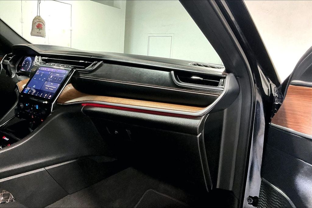 2021 Jeep Grand Cherokee L Summit