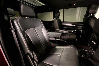 2023 Jeep Wagoneer Series II