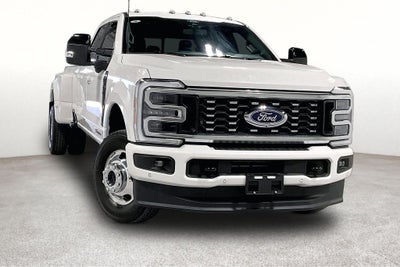 2026 Ford F-350SD Platinum DRW