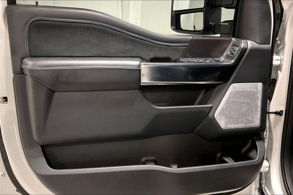 2026 Ford F-350SD Platinum DRW