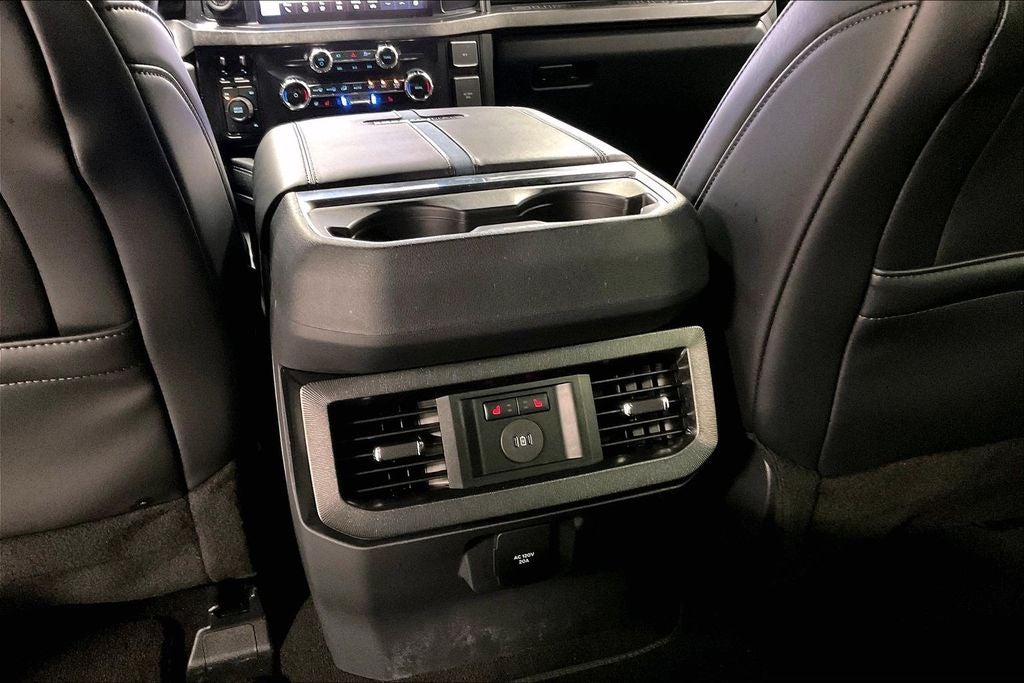 2026 Ford F-350SD Platinum DRW