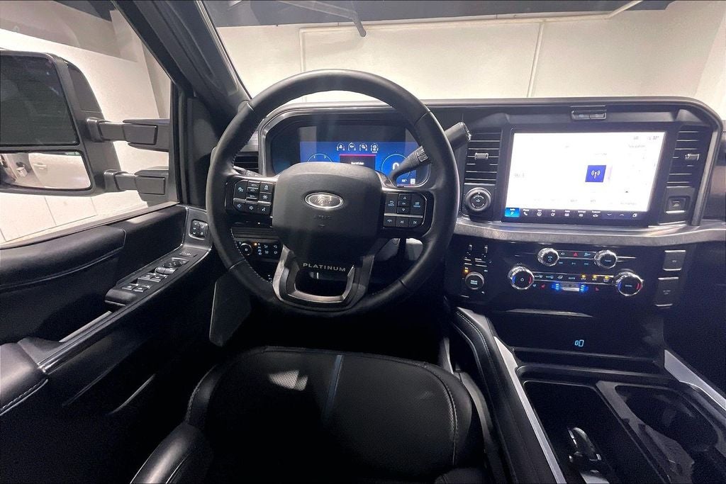 2026 Ford F-350SD Platinum DRW