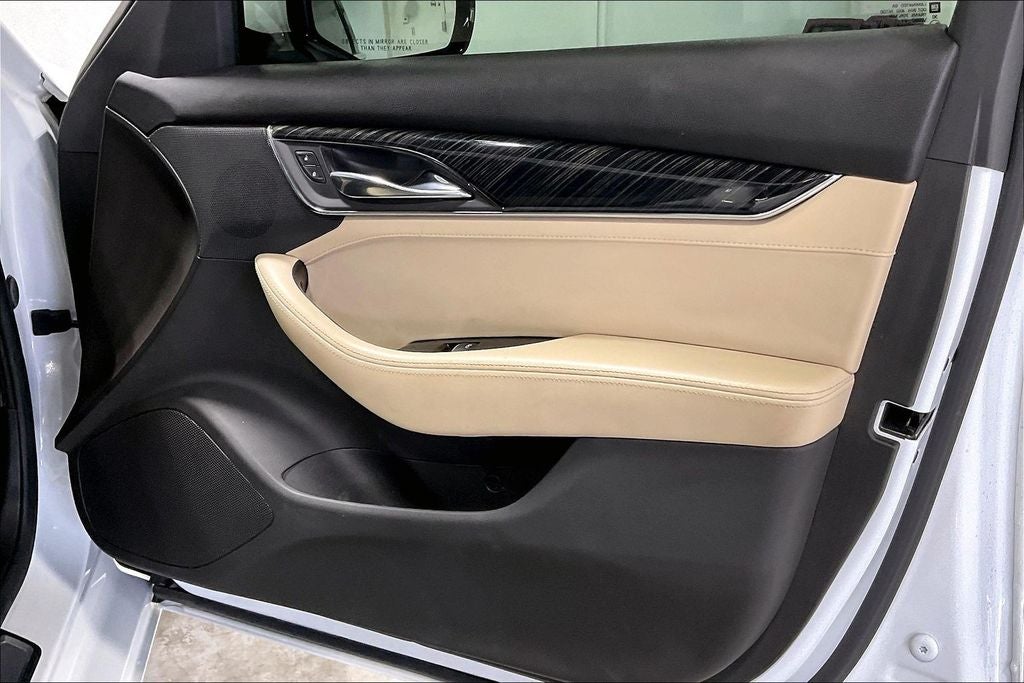 2022 Cadillac CT5 Premium Luxury