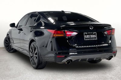 2022 Nissan Altima 2.5 SR