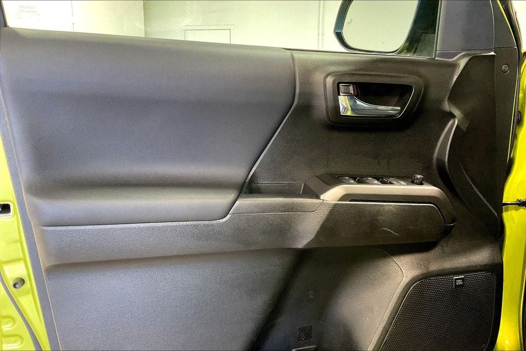 2023 Toyota Tacoma TRD Off-Road V6