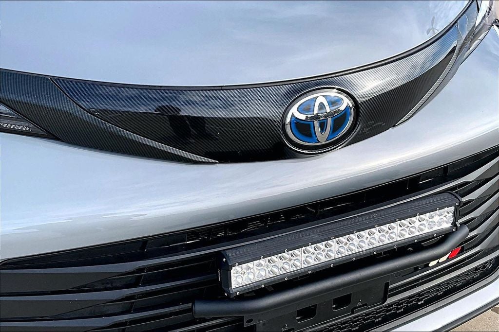 2024 Toyota Sienna Woodland Edition 7 Passenger