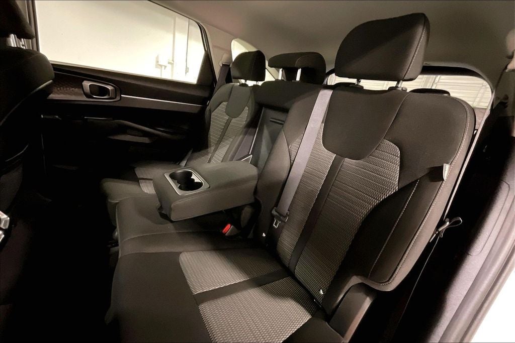 2024 Kia Sorento LX