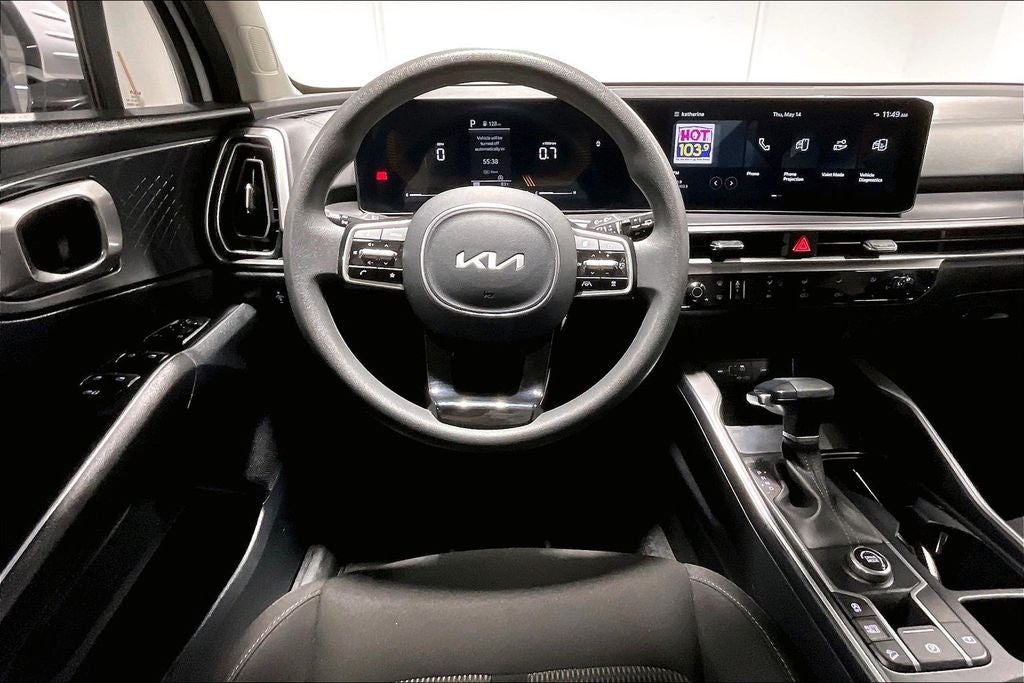 2024 Kia Sorento LX