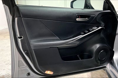 2024 Lexus IS 300 F Sport Design