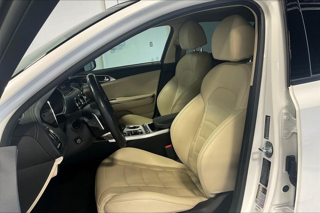 2023 Kia Stinger GT2