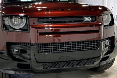 2025 Land Rover Defender 110 Sedona Red