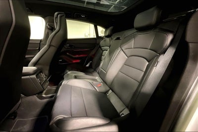 2022 Porsche Taycan Cross Turismo 4