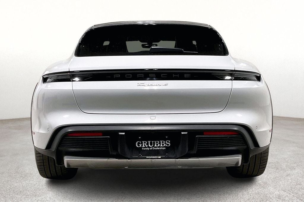 2022 Porsche Taycan Cross Turismo 4
