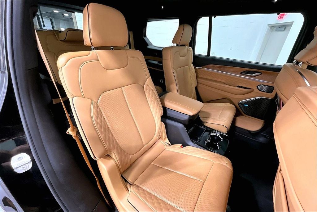 2025 Jeep Grand Cherokee L Summit