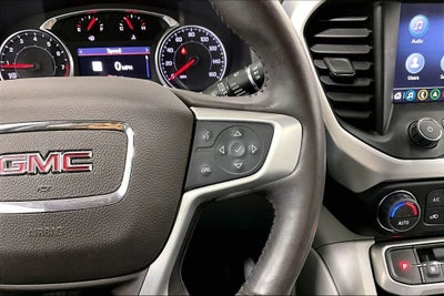 2022 GMC Acadia SLT