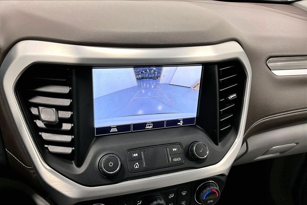 2022 GMC Acadia SLT