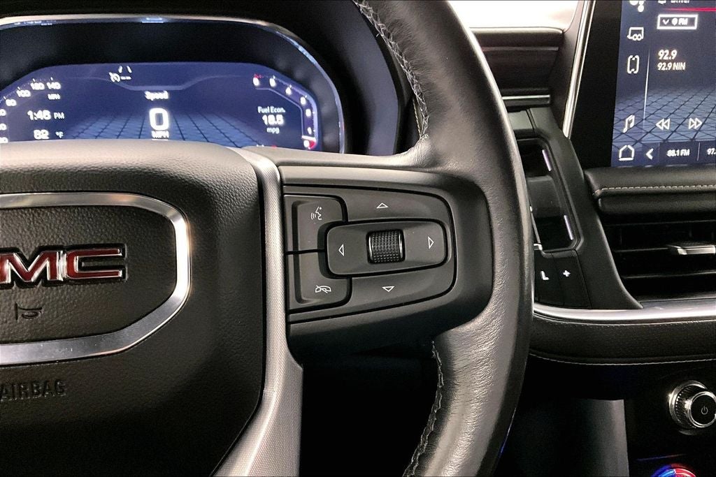 2022 GMC Yukon SLT
