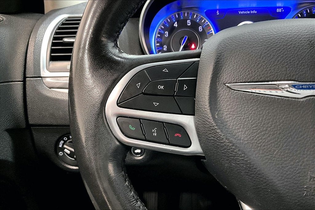 2021 Chrysler 300 Touring