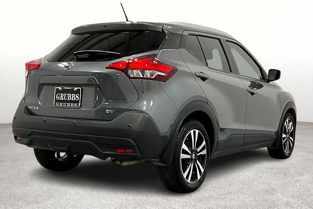 2020 Nissan Kicks SV