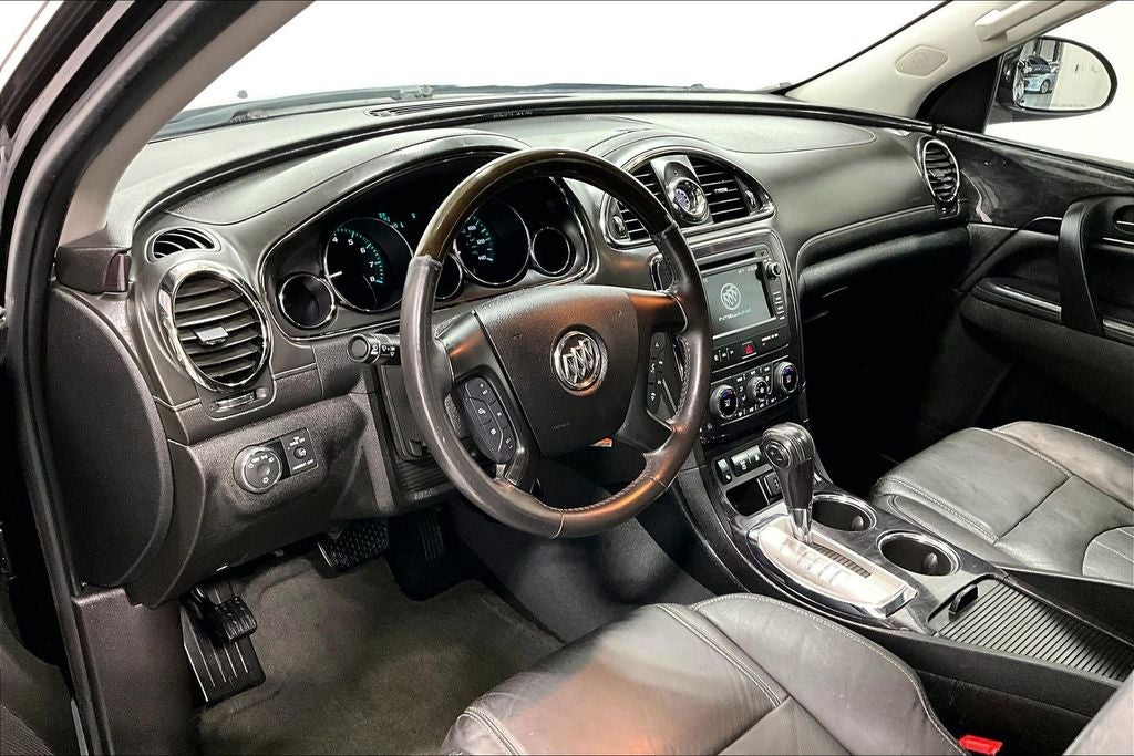 2017 Buick Enclave Leather Group