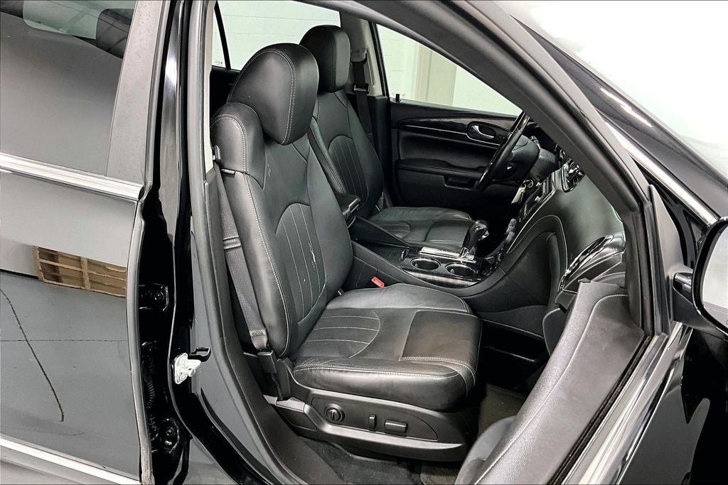2017 Buick Enclave Leather Group
