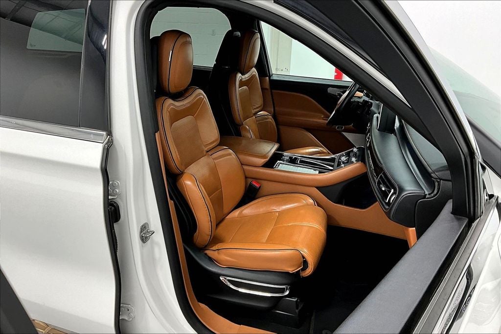 2020 Lincoln Aviator Plug-In Hybrid Black Label Grand Touring