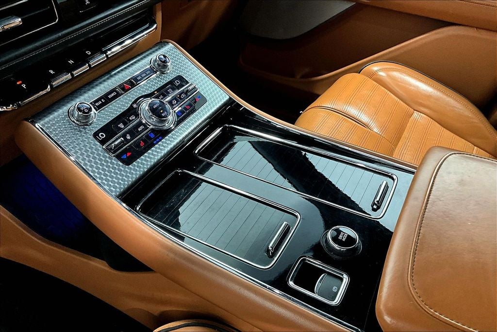 2020 Lincoln Aviator Plug-In Hybrid Black Label Grand Touring