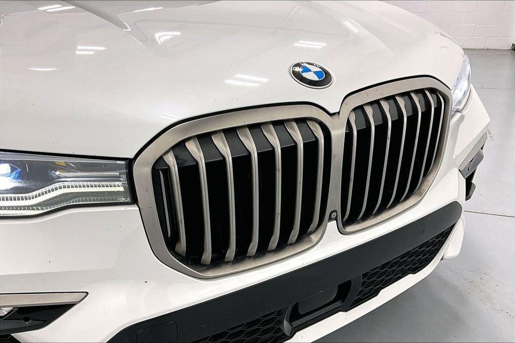 2020 BMW X7 M50i
