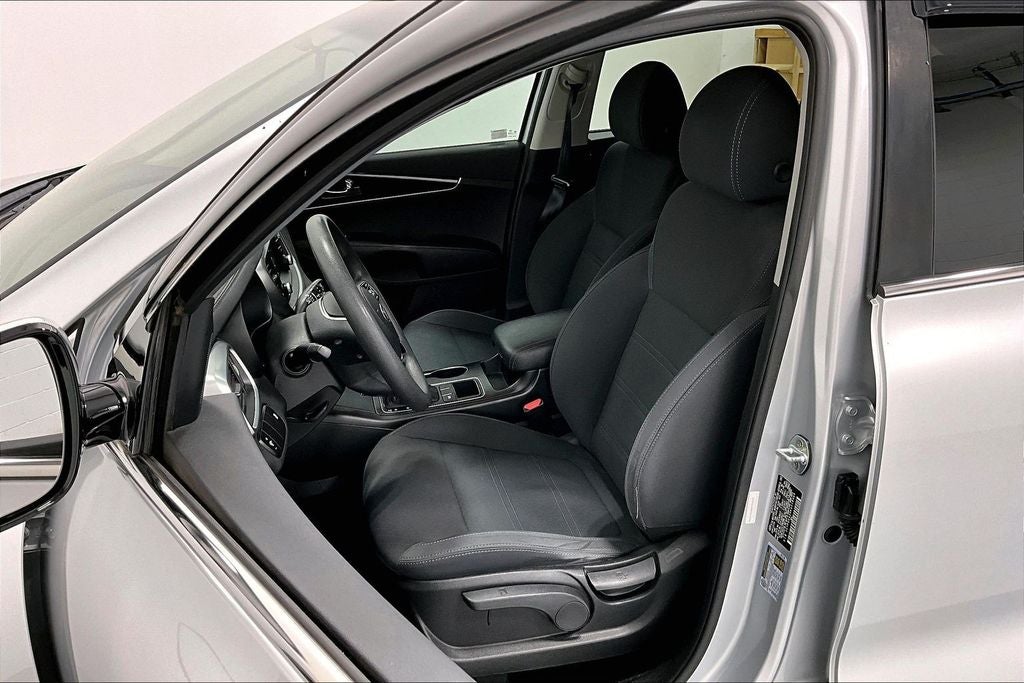 2019 Kia Sorento L
