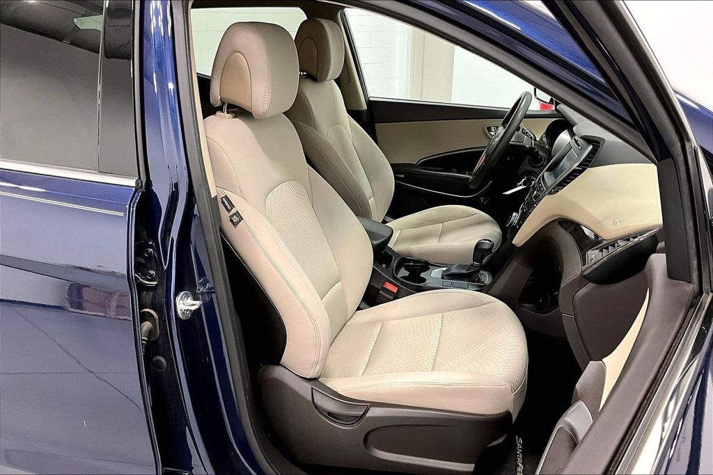 2017 Hyundai Santa Fe Sport 2.4 Base