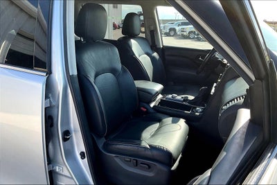 2022 INFINITI QX80 LUXE