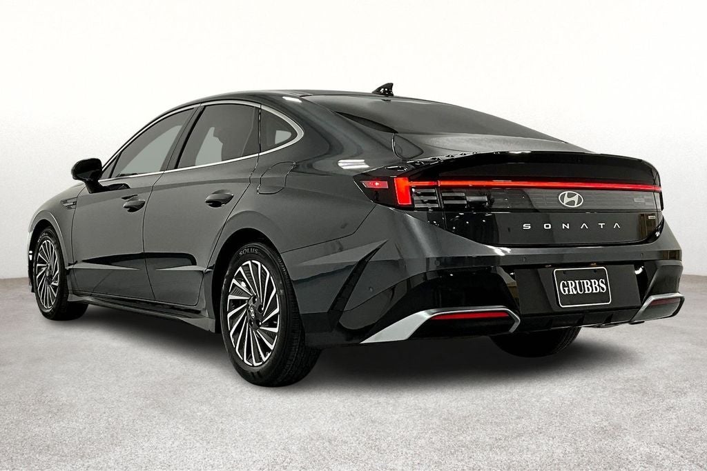 2025 Hyundai Sonata Hybrid Limited