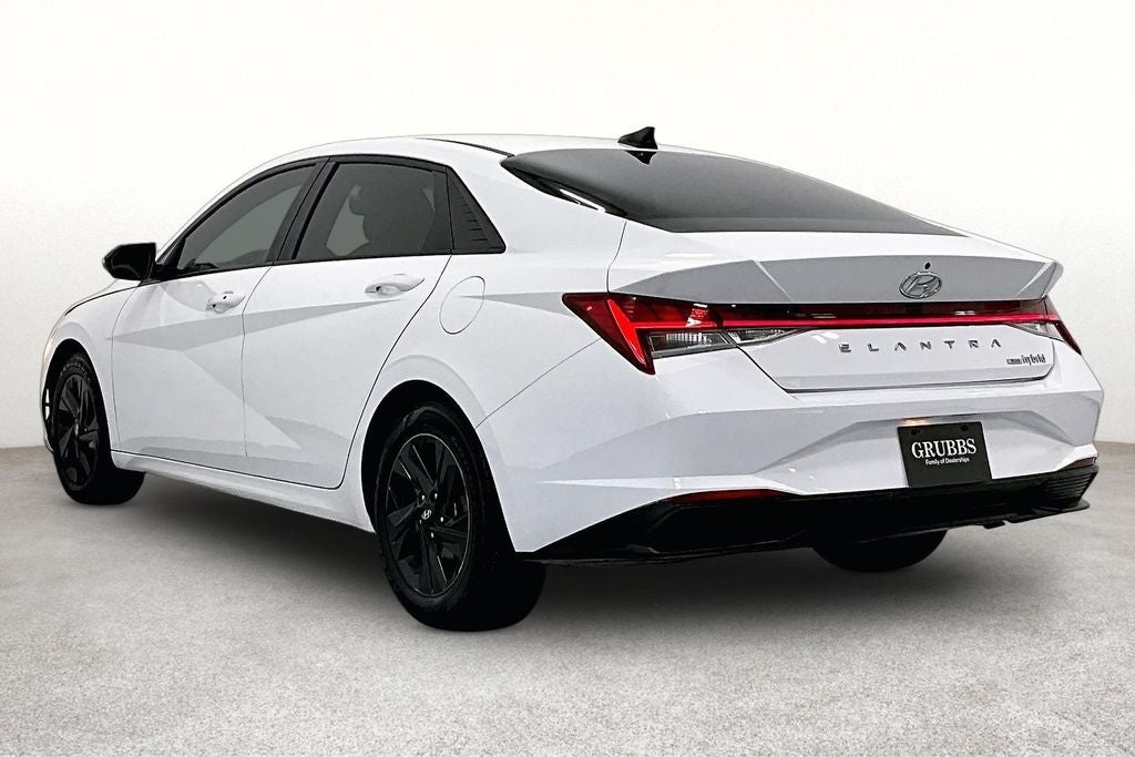 2022 Hyundai Elantra Hybrid Blue