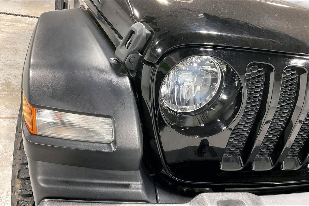 2020 Jeep Wrangler Unlimited Black and Tan 4x4