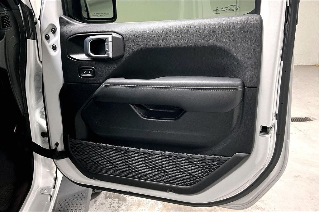 2022 Jeep Wrangler Unlimited Sahara 4x4