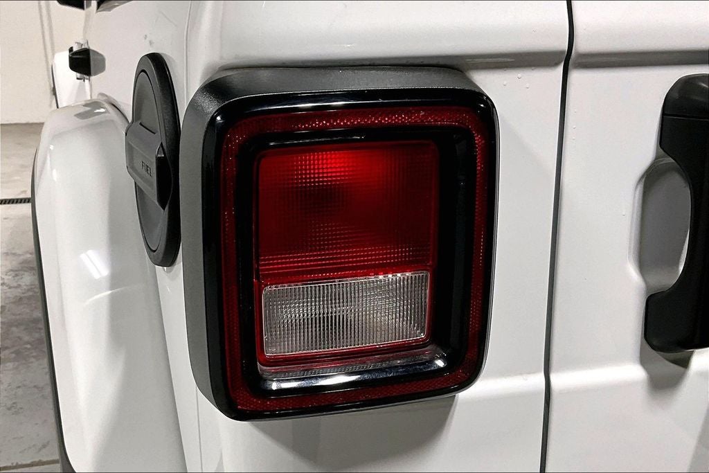 2022 Jeep Wrangler Unlimited Sahara 4x4