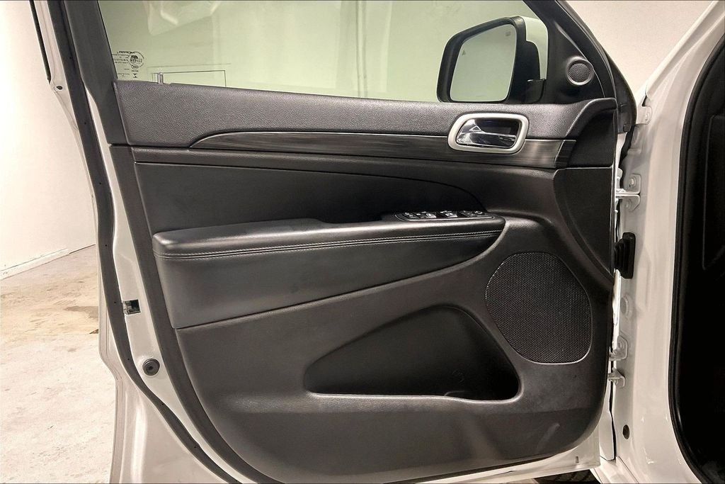 2019 Jeep Grand Cherokee Altitude 4x2