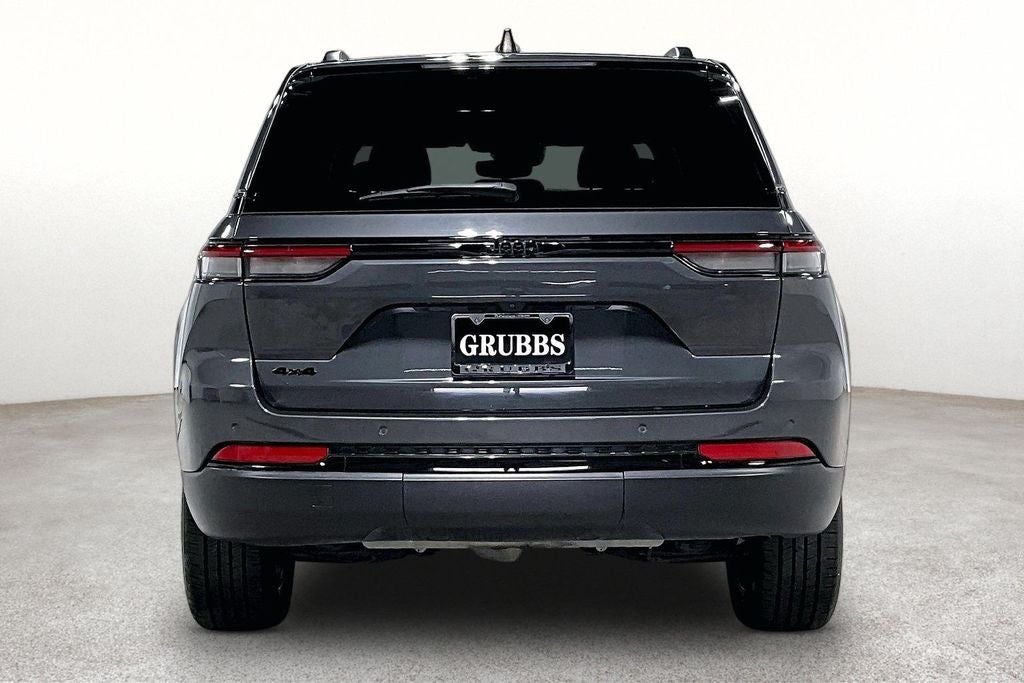 2022 Jeep Grand Cherokee Altitude 4x4