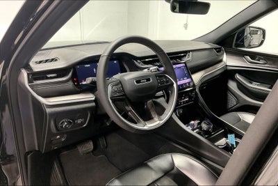 2025 Jeep Grand Cherokee L Limited 4x4